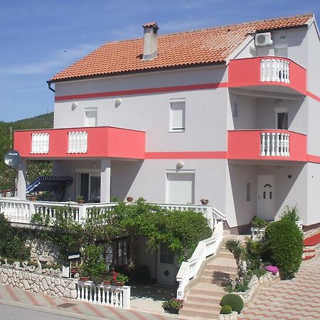 Apartments Malnar Novi Vinodolski Buitenkant foto