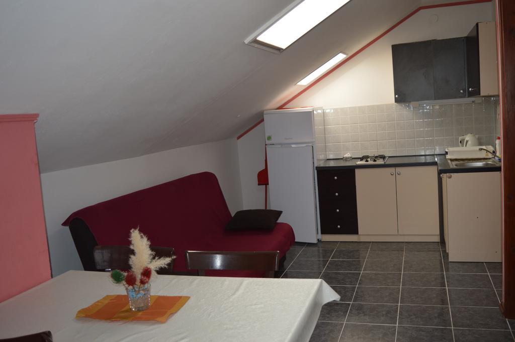 Apartments Malnar Novi Vinodolski Kamer foto