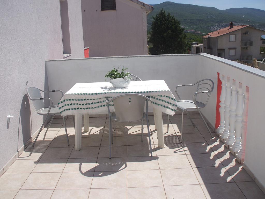 Apartments Malnar Novi Vinodolski Buitenkant foto