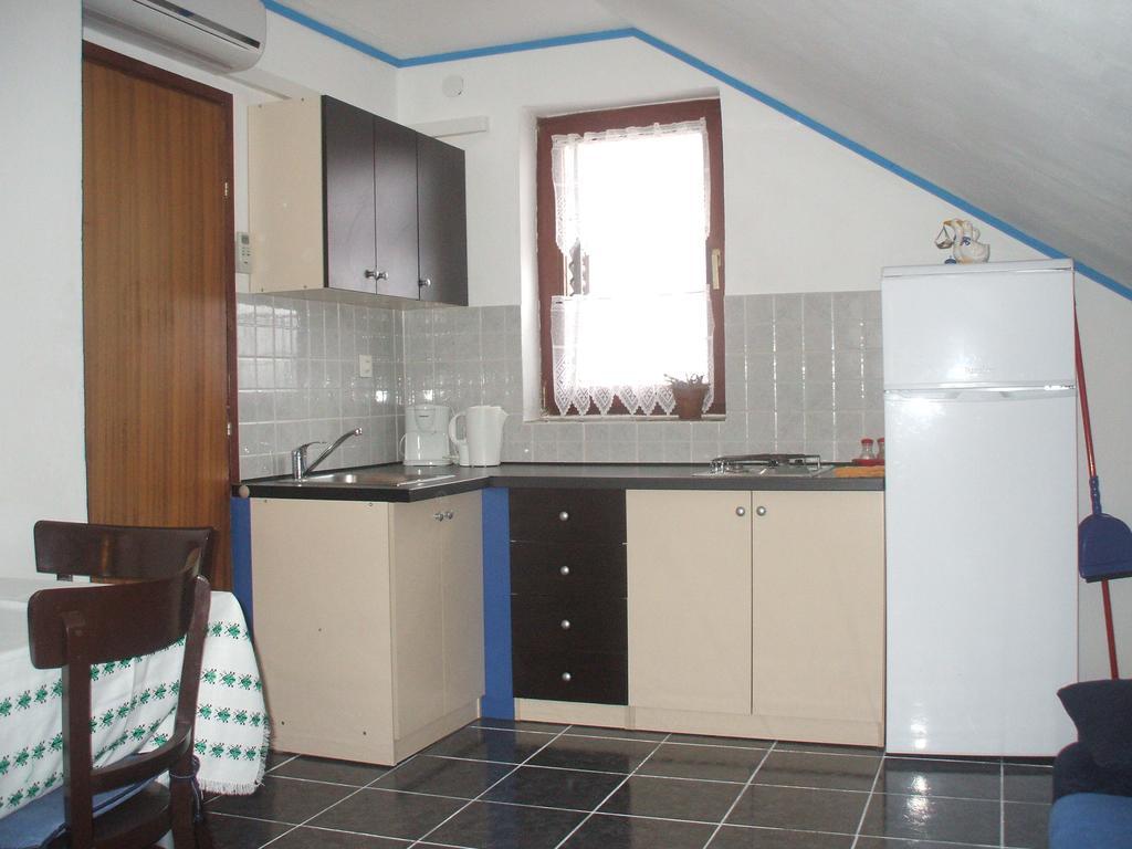 Apartments Malnar Novi Vinodolski Buitenkant foto
